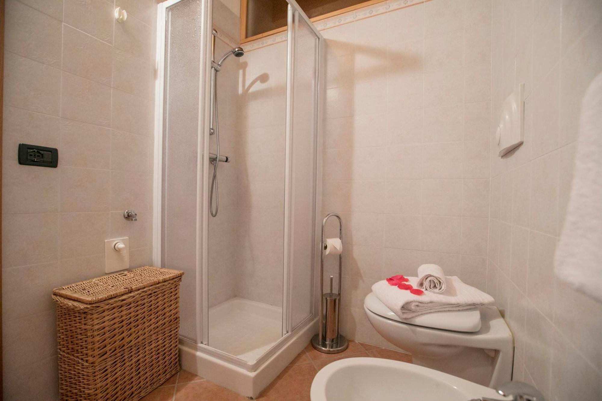 Appartamento Centro Storico Riva - Happy Rentals Riva del Garda Exterior foto