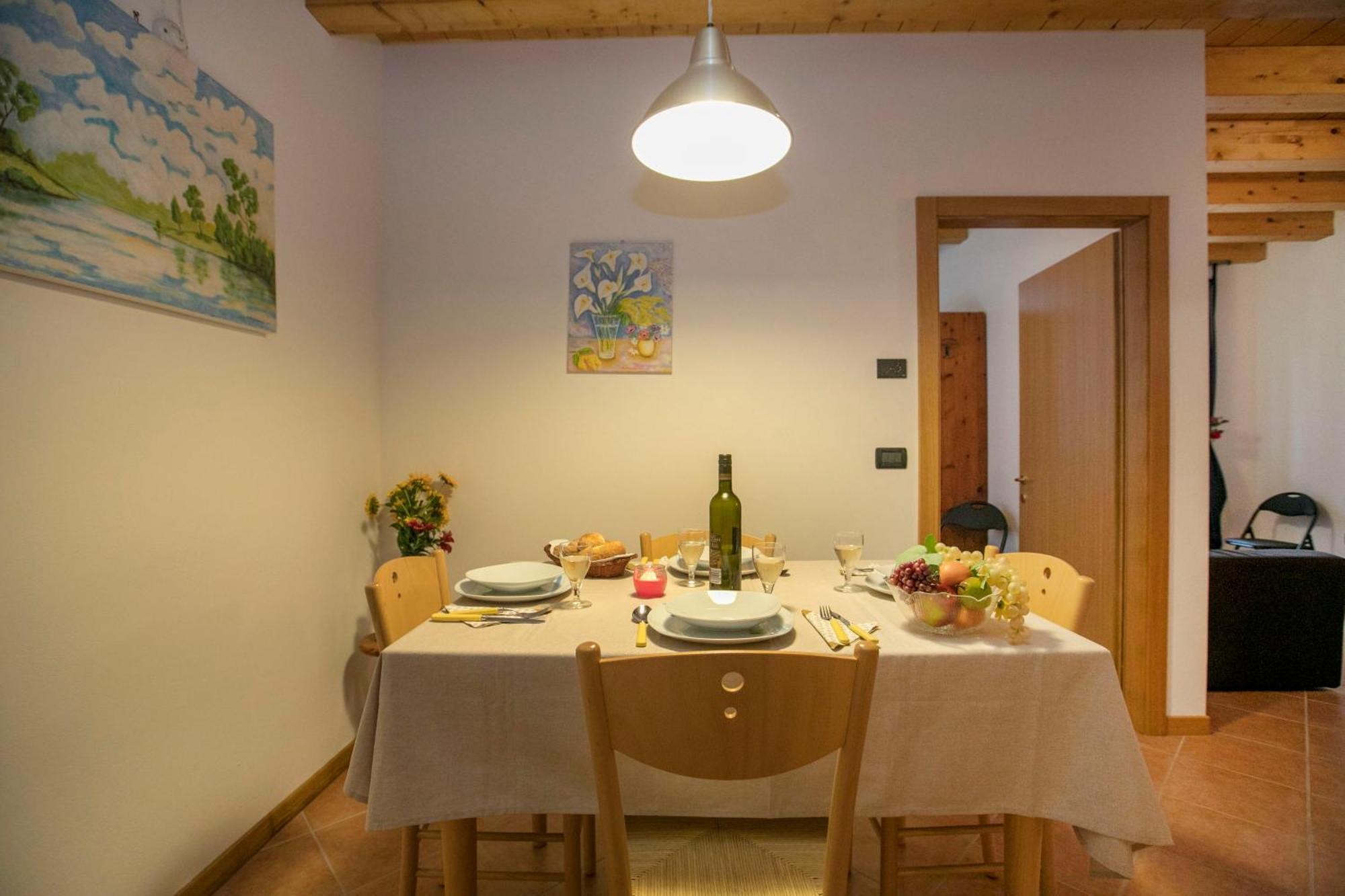Appartamento Centro Storico Riva - Happy Rentals Riva del Garda Exterior foto