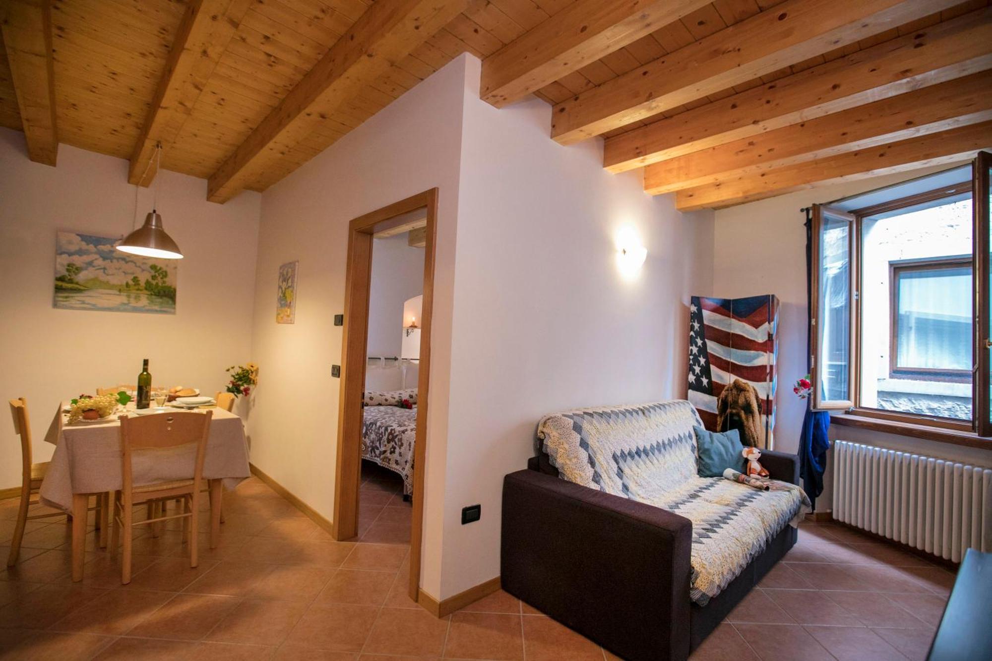 Appartamento Centro Storico Riva - Happy Rentals Riva del Garda Exterior foto